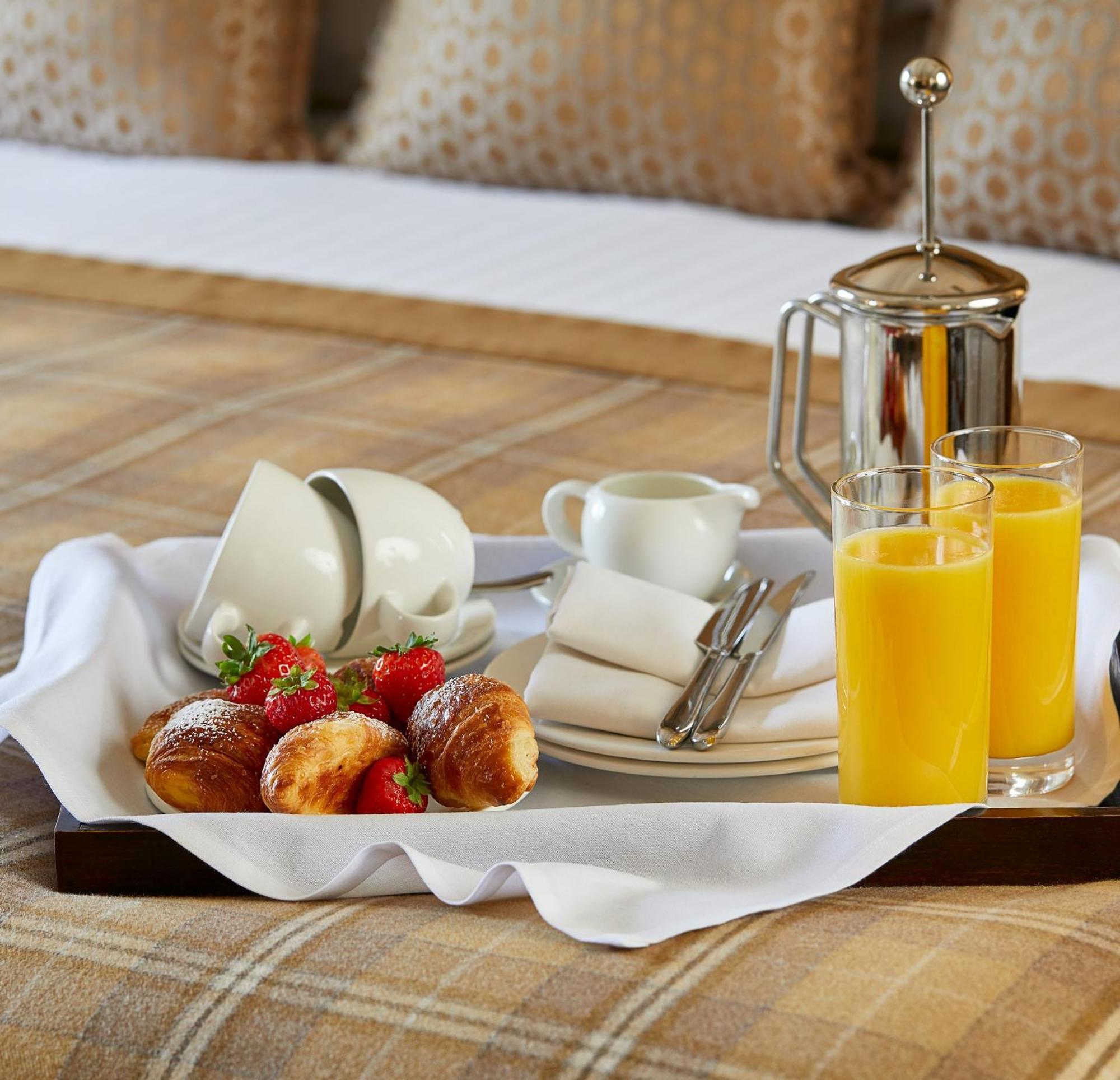 Macdonald Craxton Wood Hotel & Spa Ледшем Экстерьер фото